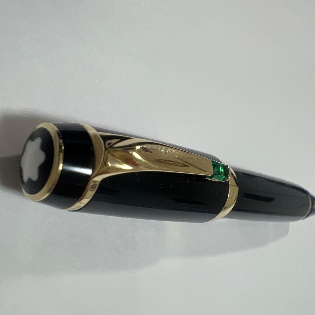 モンブランボエム万年筆グリーンとペンケース ボエム ブラック/レッド1