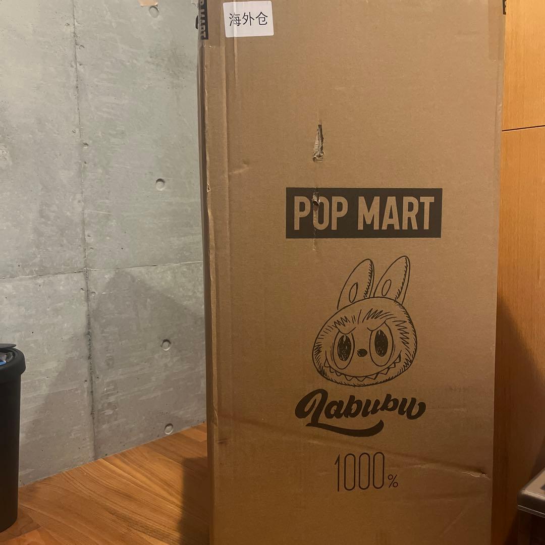 【新着】MEGA LABUBU 1000% WINTER HOLIDAY