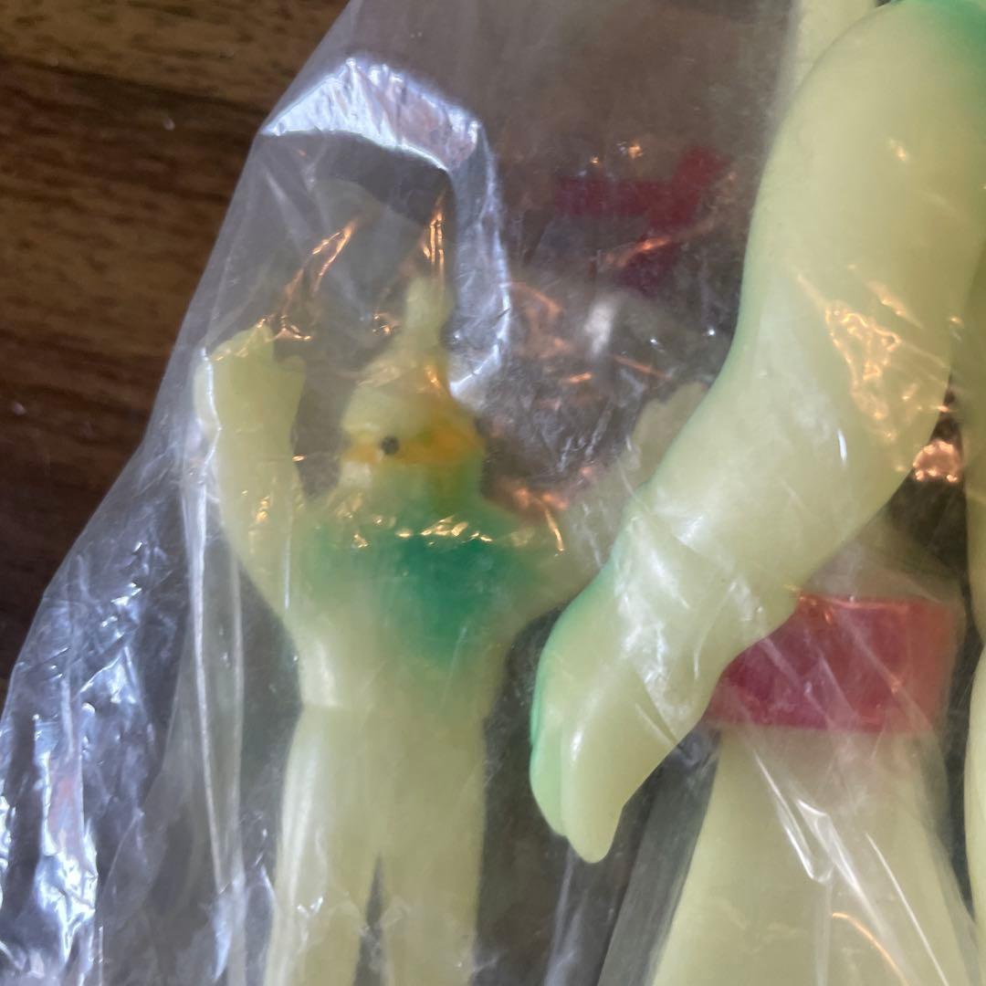 希少未使用M１号ウルトラQソフビ東京タワープレイセットケムール人ミニソフビ付き