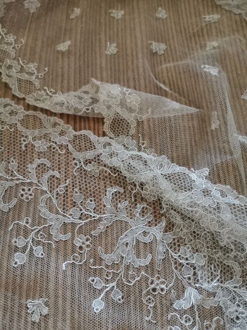 追加✨アンティーク シャンテリーレースショール 鈴蘭ヴェール 菫 桜草