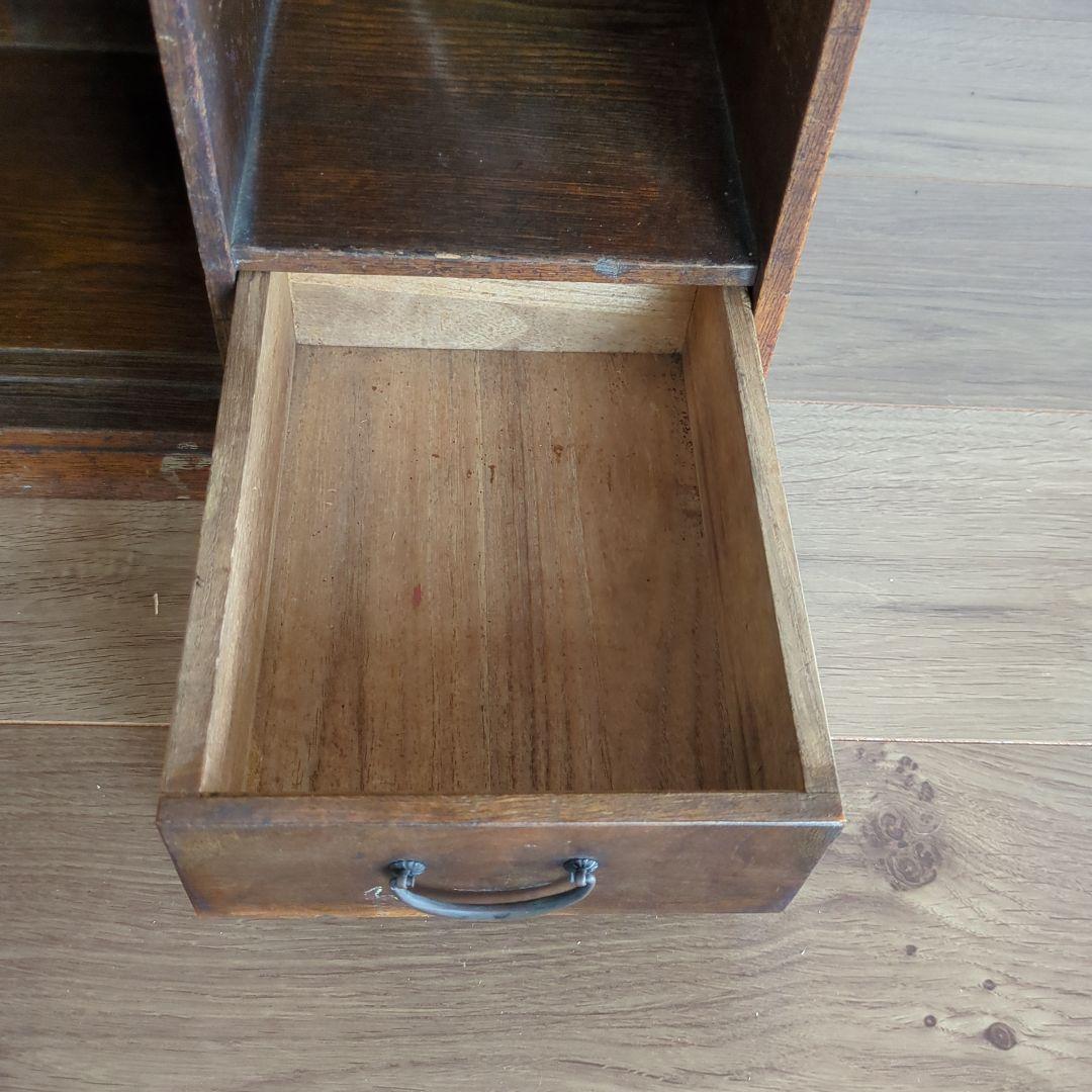 竹模様の木製茶箪笥