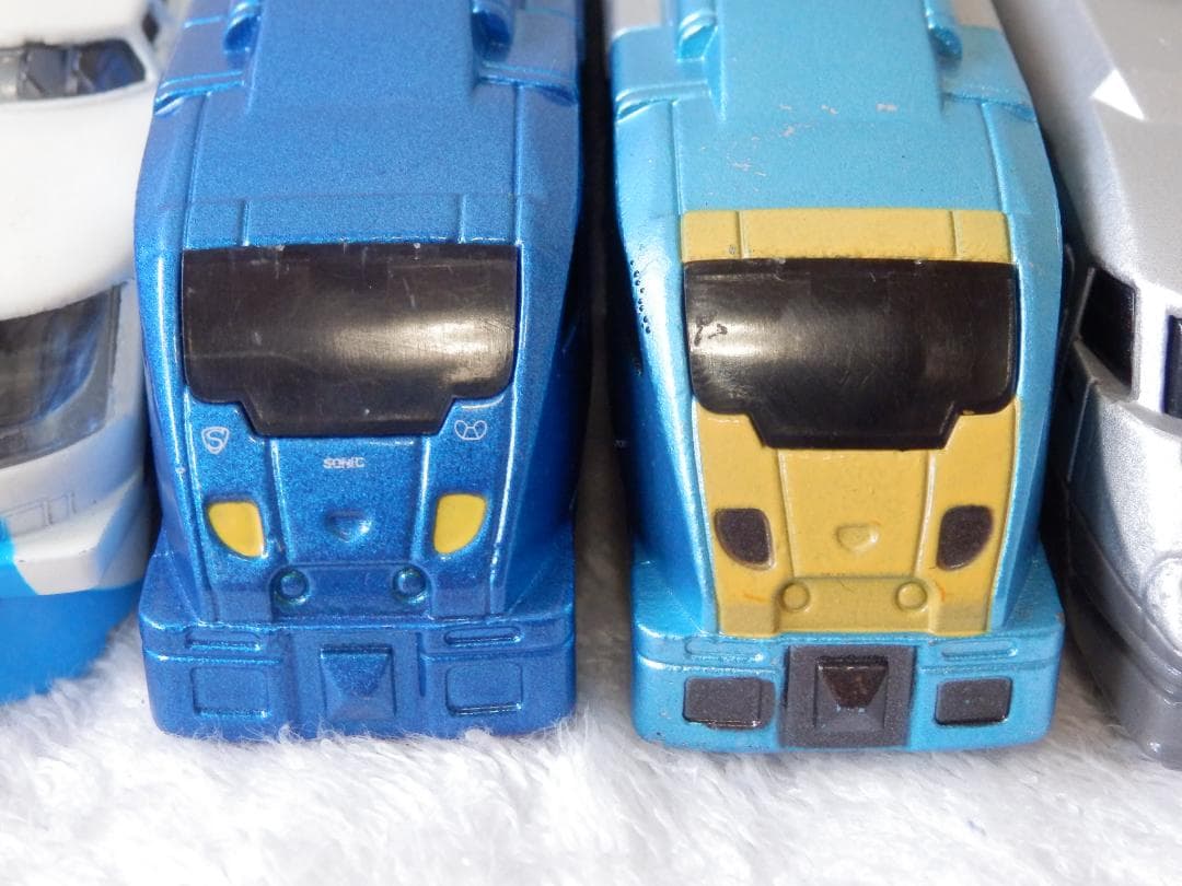 ❤️日本製★新品級★３４両★絶版❤️トレーン大量セットNゲージダイカストミニカー