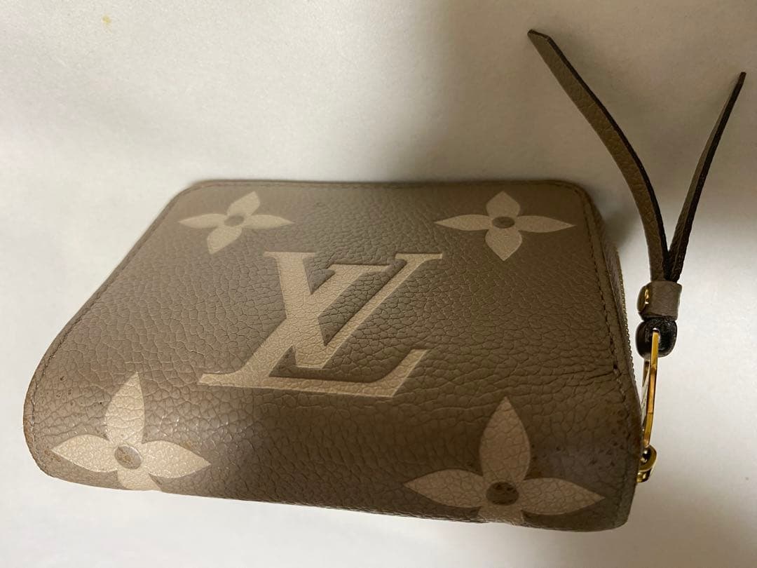 【希少】ルイヴィトン　ジッピーパース