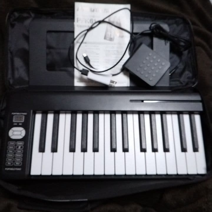 折りたたみ 61鍵 playtech PFK61 音源内蔵 MIDIキーボード - メルカリ