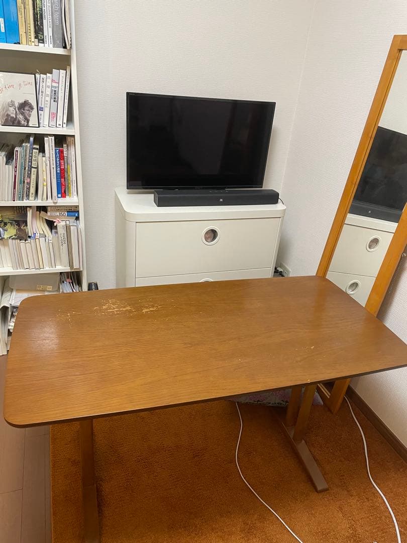 カリモク60 カフェテーブル1200 ウォールナット色