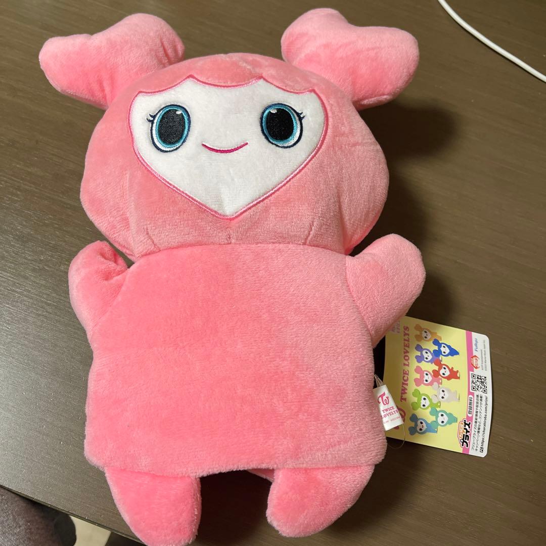 TWICE GIGO限定 LOVELYS ぬいぐるみパペット モモ モブリー - メルカリ