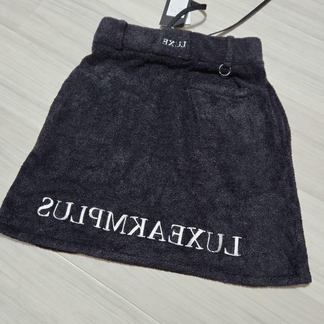 新品☆LUXEAKMPLUS☆フラッフィーニット&スカートセットアップ上下M黒