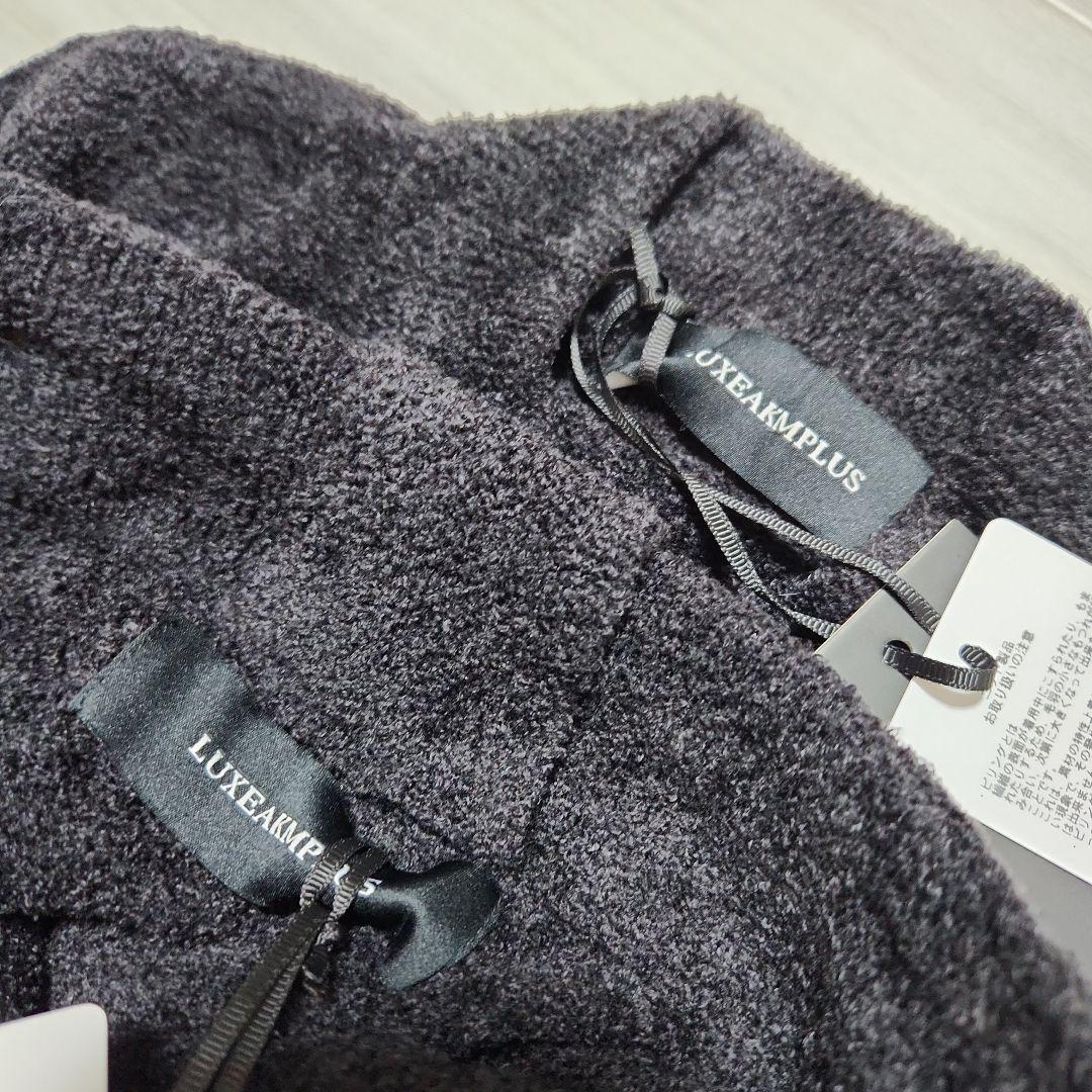 新品☆LUXEAKMPLUS☆フラッフィーニット&スカートセットアップ上下M黒