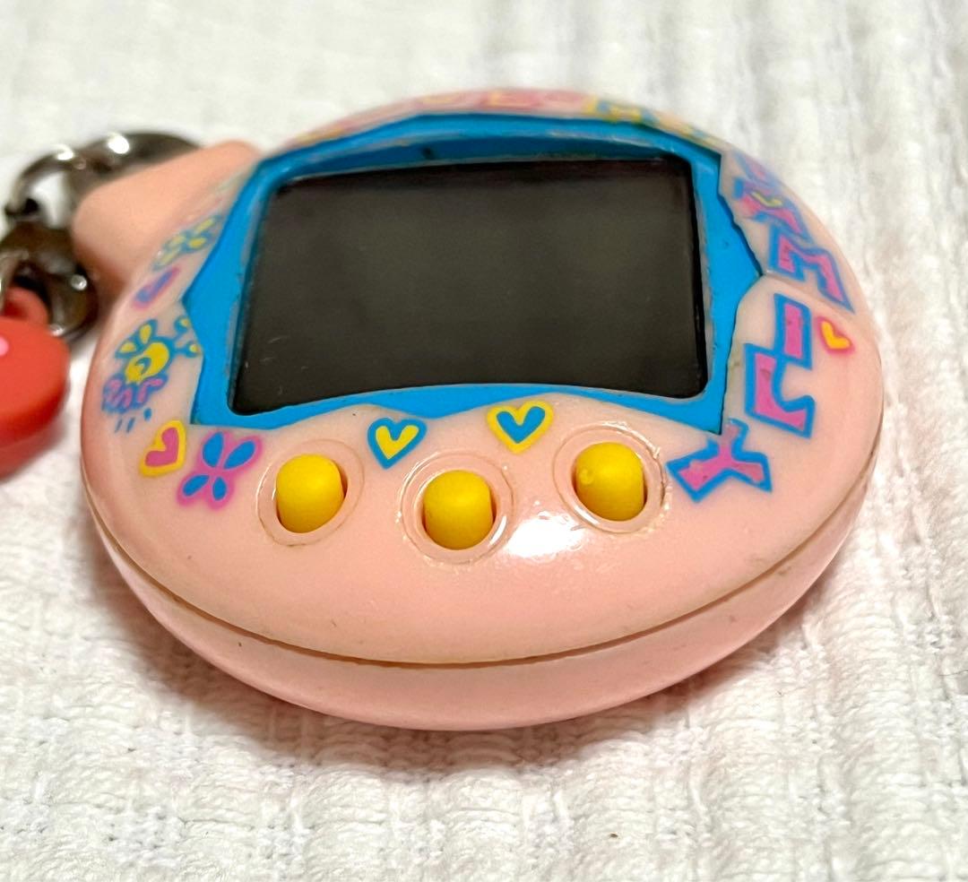 たまごっち いぇー!ふぁみりーイロイロ!(ふぁみたま) ピンク 本体