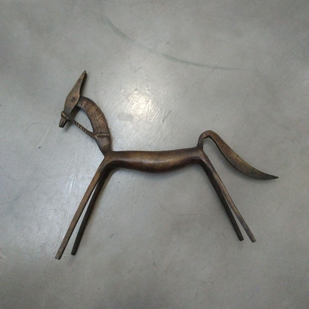 金属製 馬の彫刻 ブロンズ オブジェ アンティーク ビンテージ 馬の金属