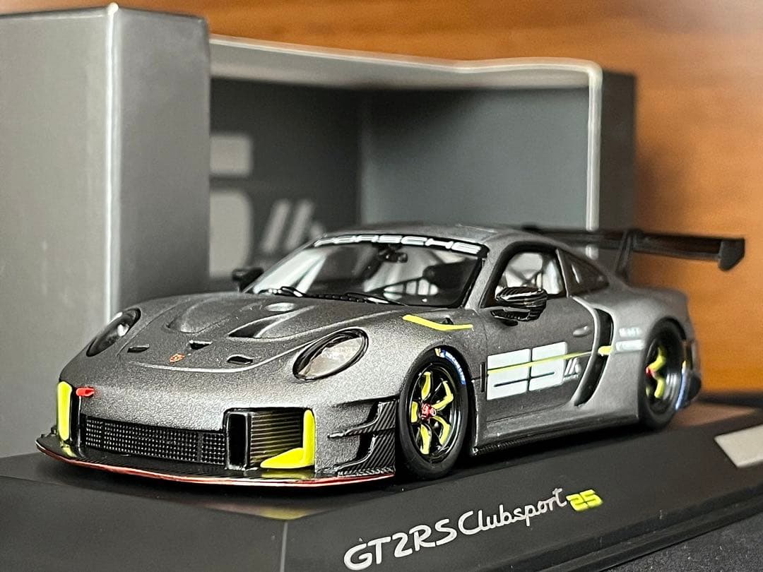 【2台セット】1/43 スパーク ポルシェ 911 GT2RS / GT3RS