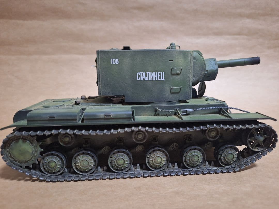 ソビエト重戦車 KV2 アメリカM4A3E2 中戦車 ジャンボ 1/35