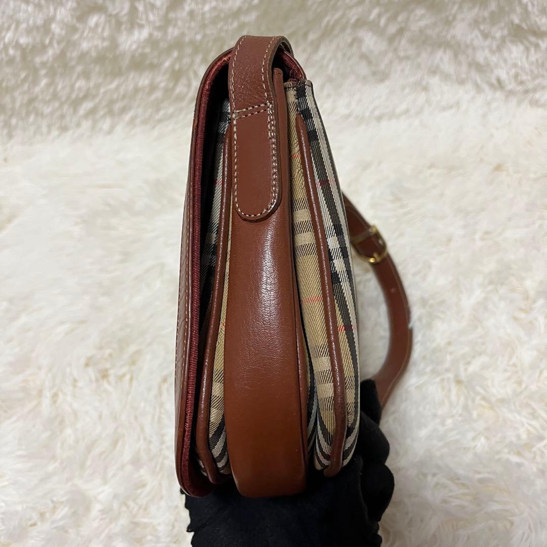 Burberry ノバチェック ブラウンレザー ショルダーバッグ
