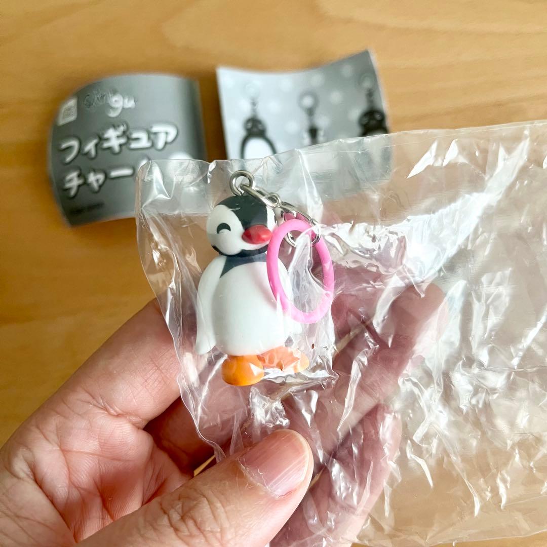 Pingu ピングー フィギュアチャーム ピンガセット2点 - メルカリ