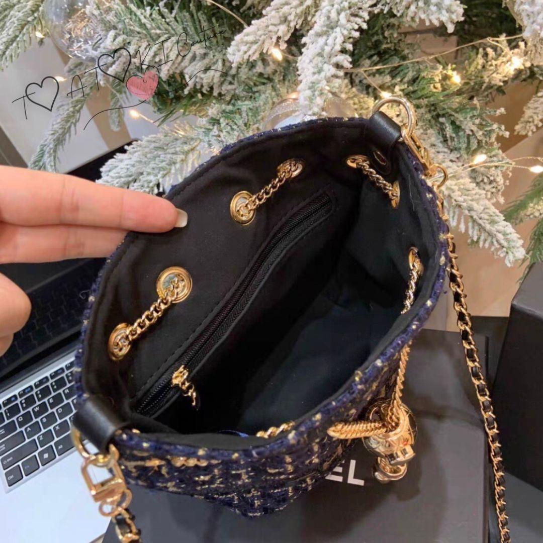 訳あり❤CHANEL❤ネイビーラメ巾着ショルダーバッグゴールドチェーンの