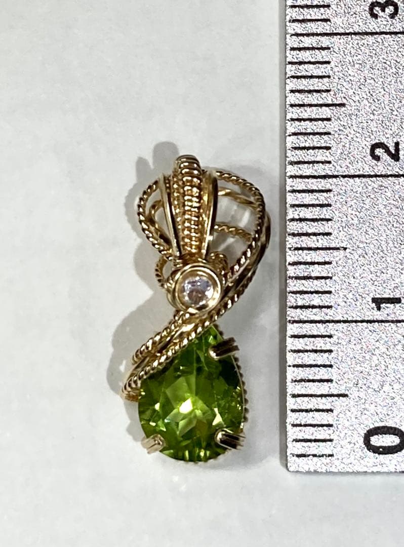 ペリドット ペリステライト ペンダントトップ ワイヤージュエリー