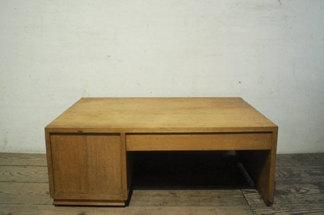 1042 ビンテージ ロータイプの片袖机 文机 陳列台 デスク テーブル レトロ