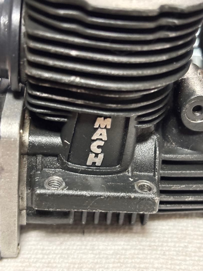 ロッシ 1/8 LOSI LST Mach 427 ラジコン エンジン