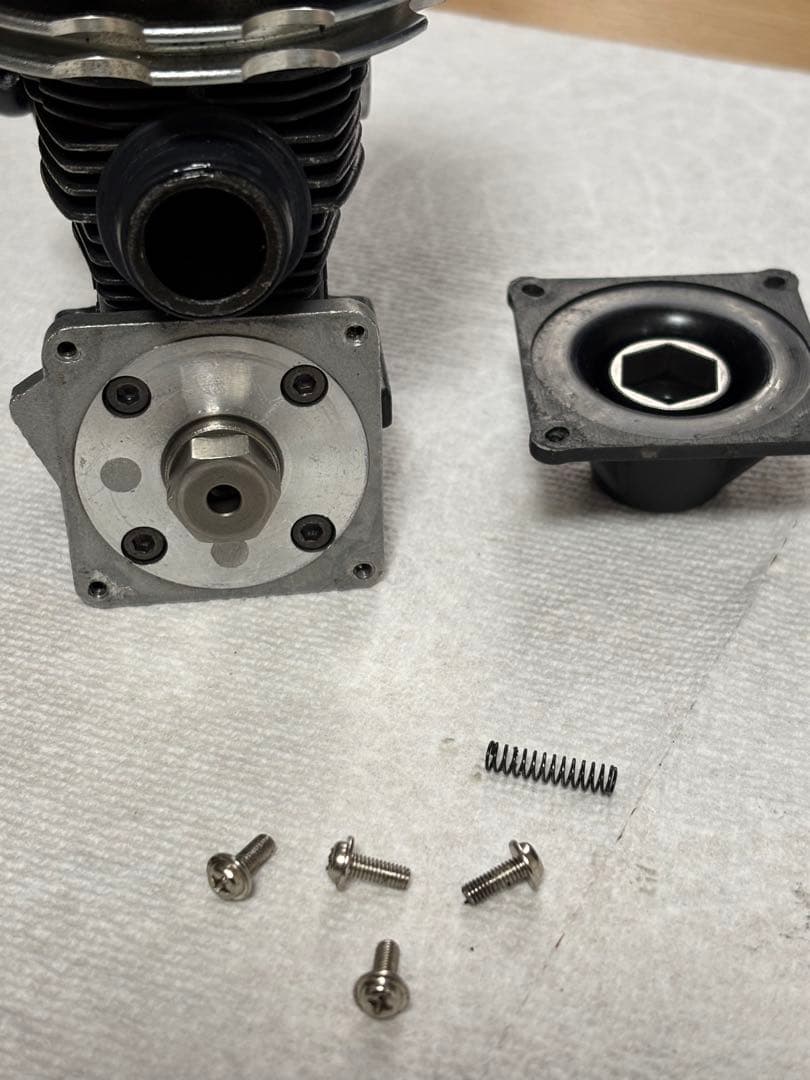 ロッシ 1/8 LOSI LST Mach 427 ラジコン エンジン