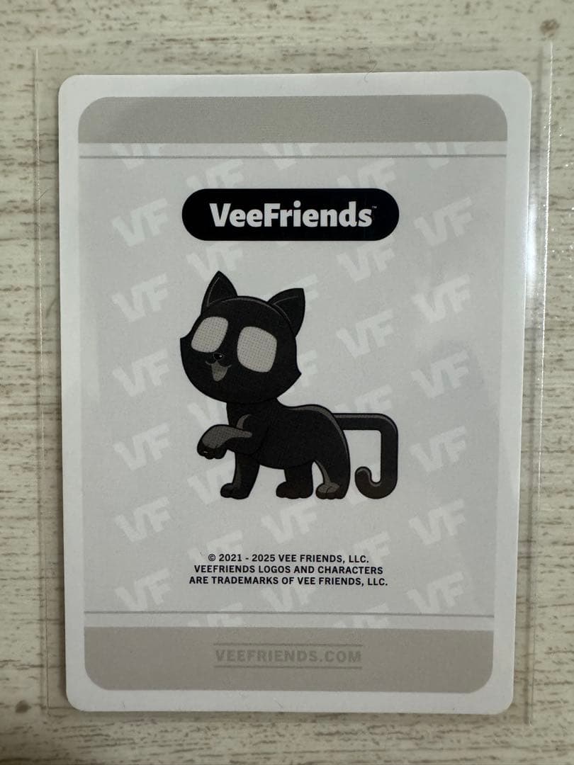 VeeFriendsスーパースティッカー LIMITED 99シリPSAマガジン - メルカリ