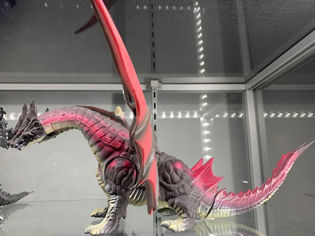 デスギドラ ソフビ モスラ1996 - メルカリ