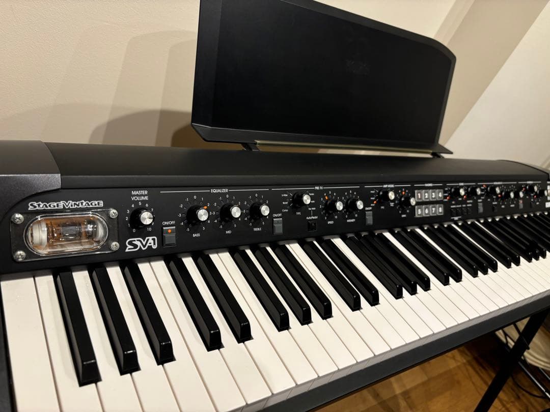 KORG SV-1 73鍵】純正スタンド・ケース付き（USB MIDI不具合)の通販は