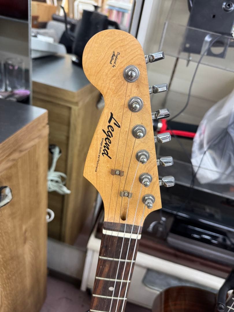 E1000 regend guitar レジェンド エレキギター 赤 ギター 左