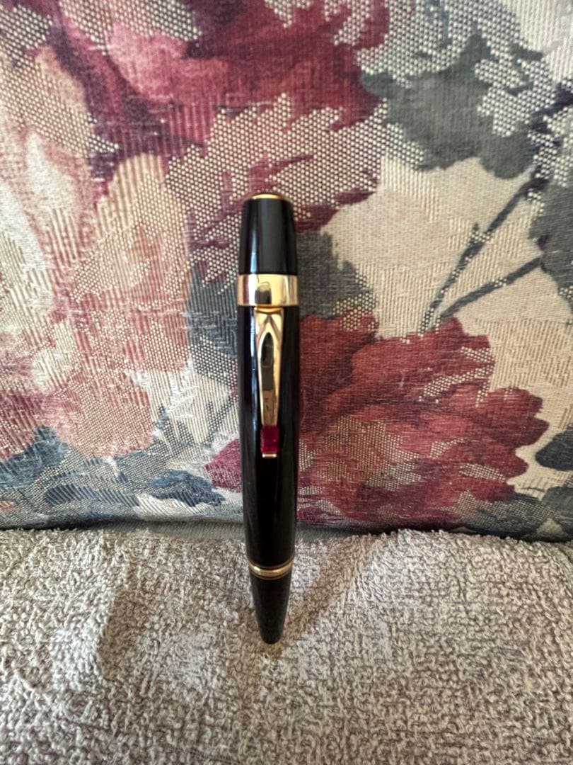 Mont Blanc モンブラン　ボエム　ボールペン