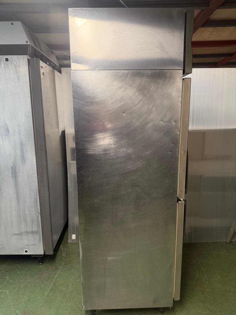 2012年 ホシザキ縦型冷蔵庫 625x650x1890 - メルカリ