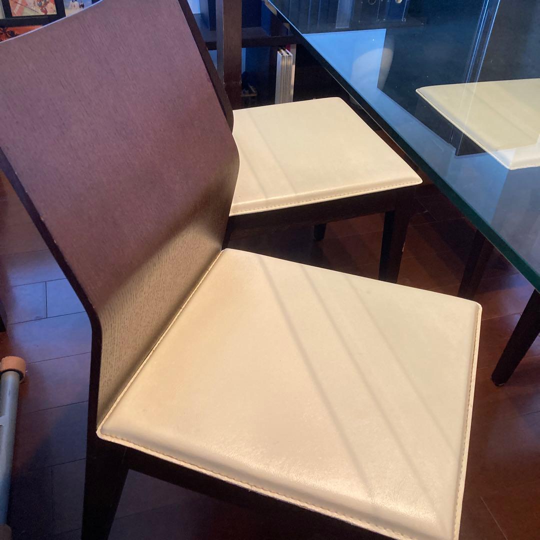 a-flat ガラス製ダイニングテーブル セット　4人用《モダン／オシャレ》