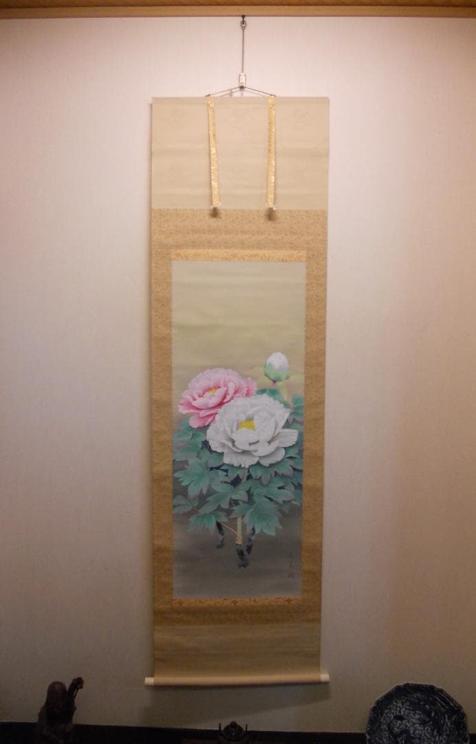 掛け軸 寿山 富貴花 絹本 希少 軸装 茶道具 掛軸 美品 です。