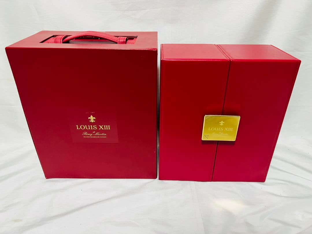 レミーマルタン ルイ13世 バカラ 替栓・冊子・観音開き化粧箱・外箱付
