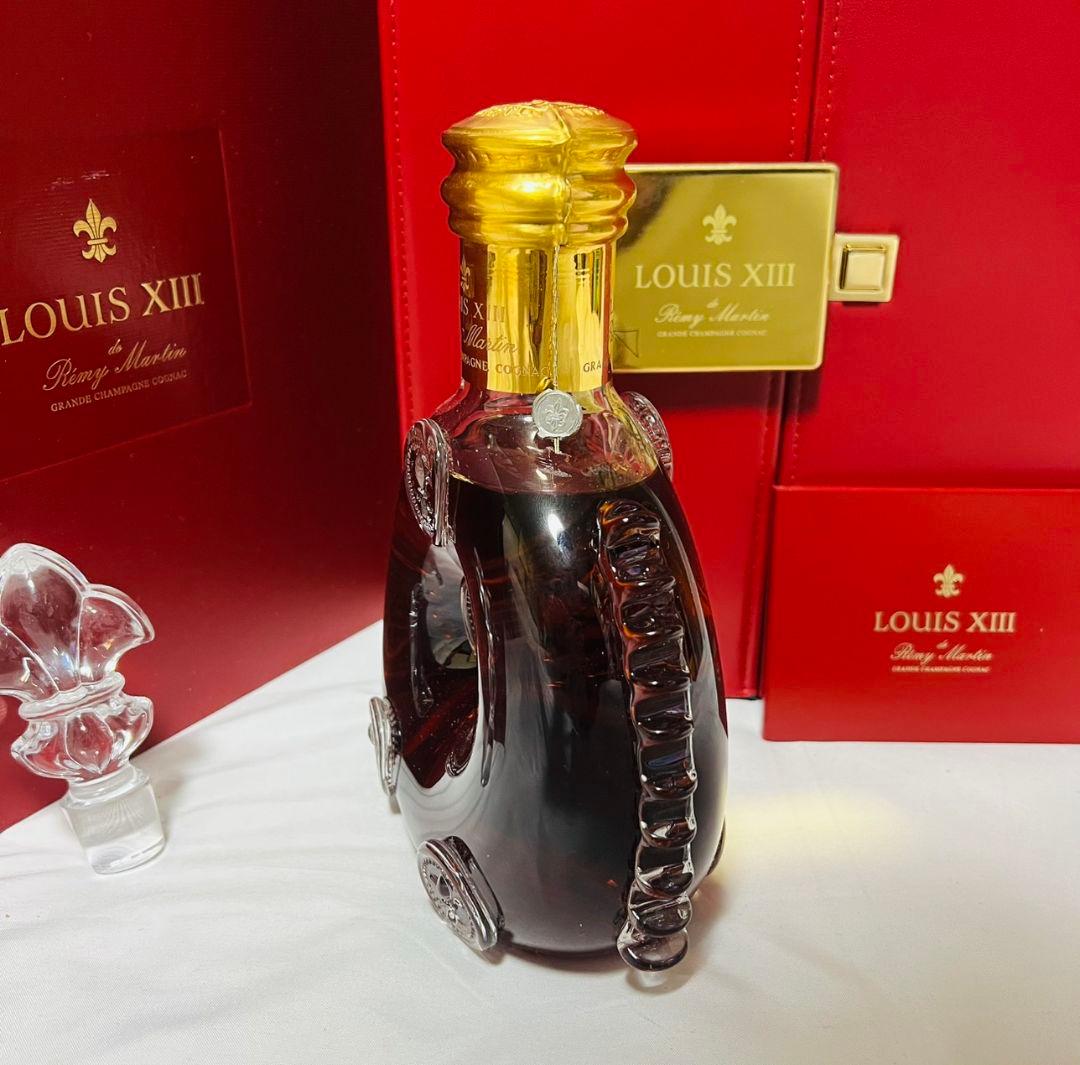 レミーマルタン ルイ13世 バカラ 替栓・冊子・観音開き化粧箱・外箱付