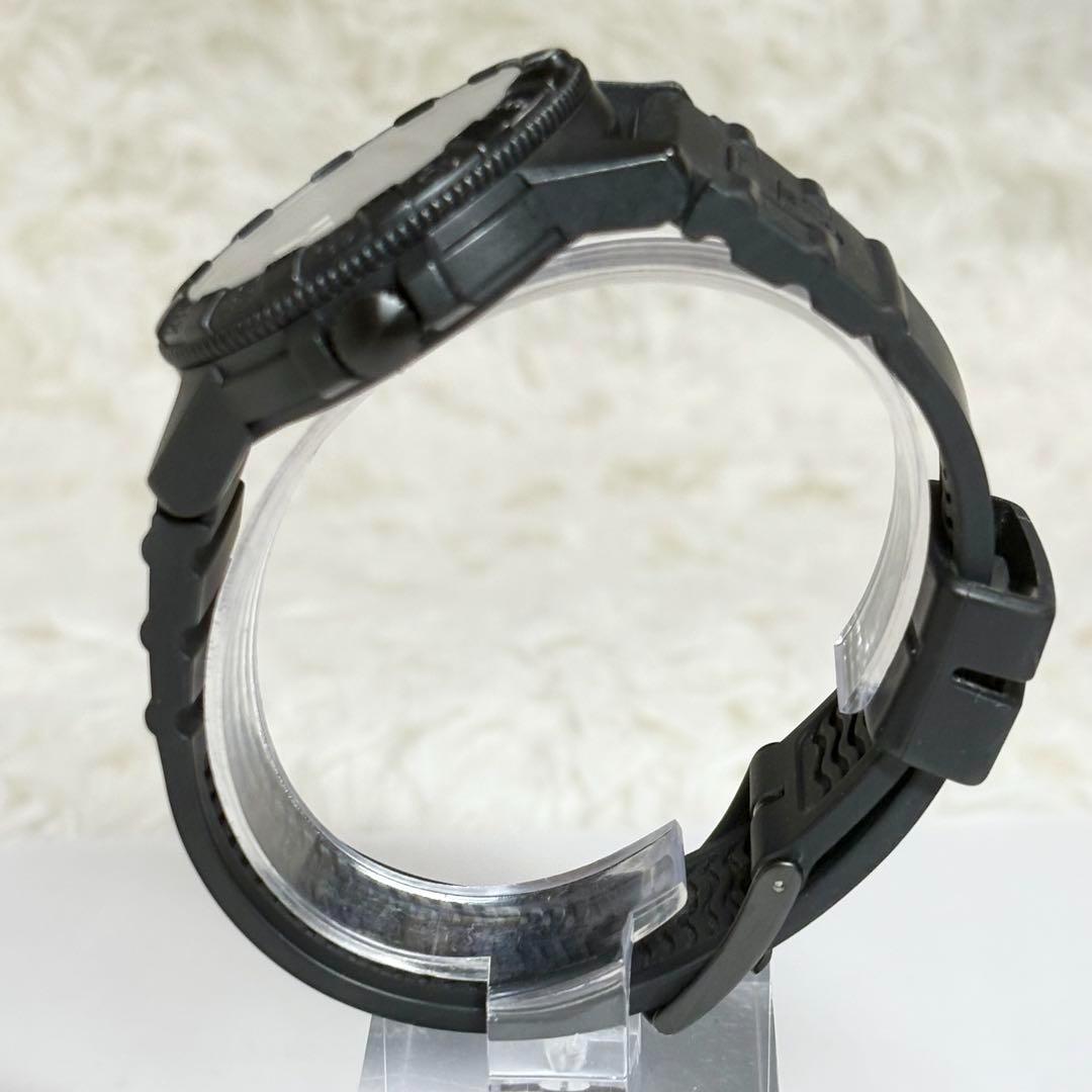 LUMINOX ルミノックス 0320-1GBq シータートルジャイアント 黒