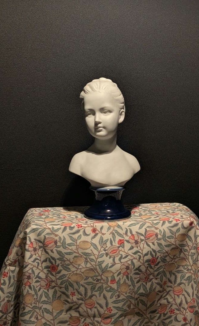 ホワイトビスク pucci（プッチ）【 ルイーズ・ブロンニャール 】胸像