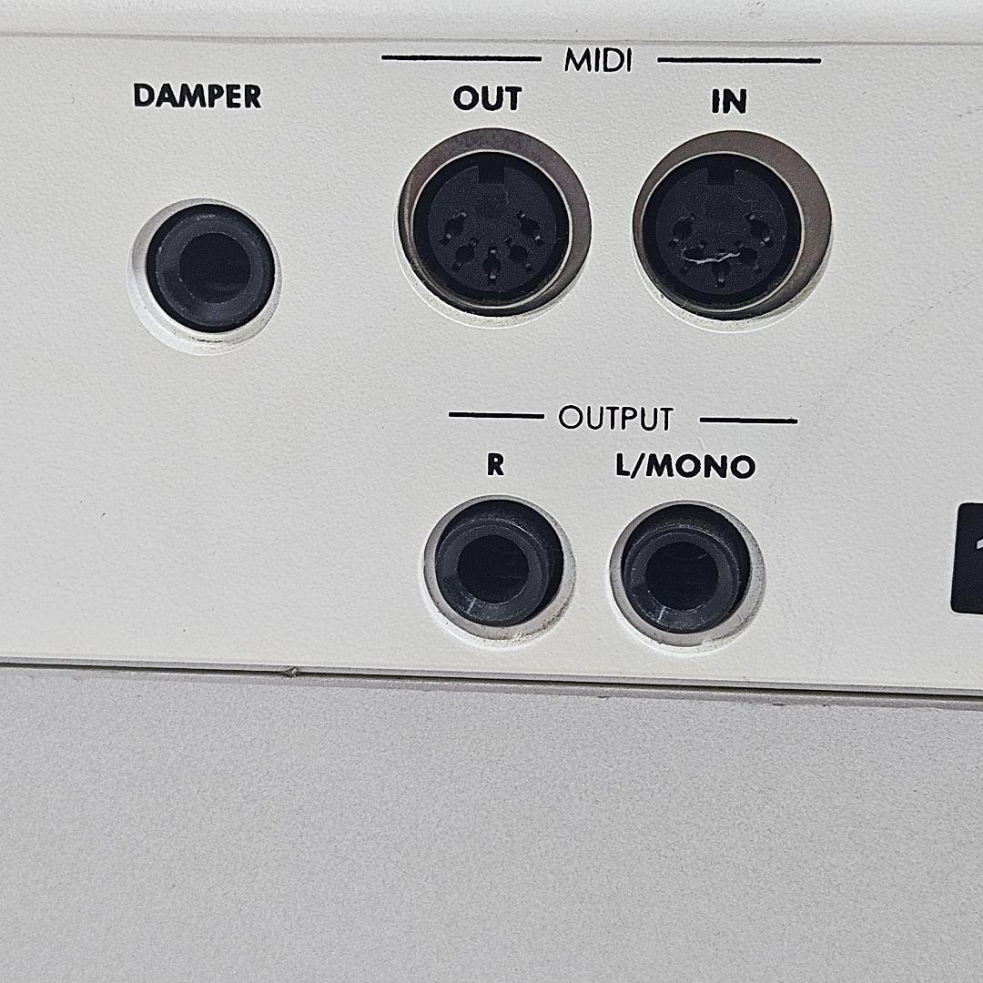 KORG SP-250 電子ピアノ 88鍵盤 本体 ホワイト