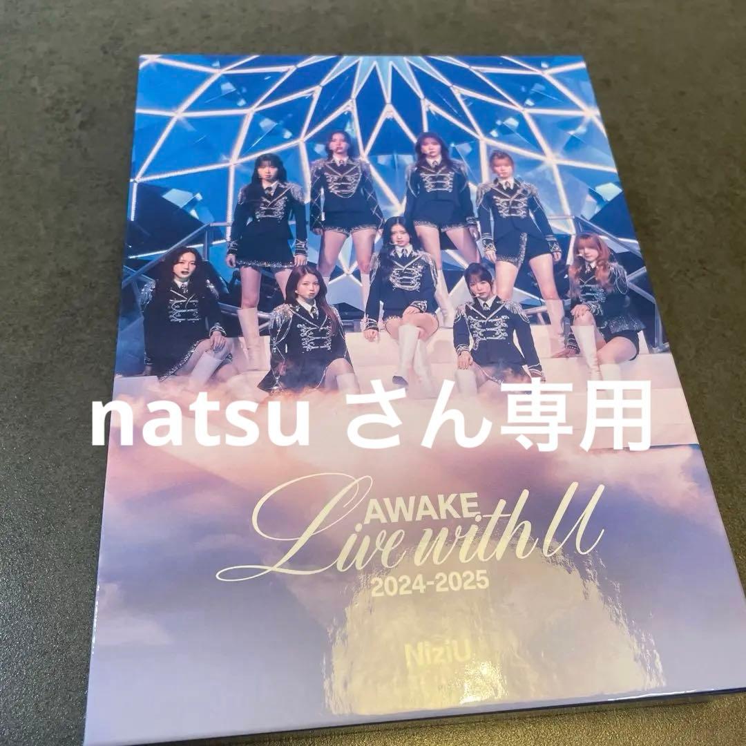 ミュージック NiziU AWAKE Live with U 2024-2025 Amazon.co.jp: NiziU Live with U 2024-2025 “AWAKE” (通常盤) (Blu
