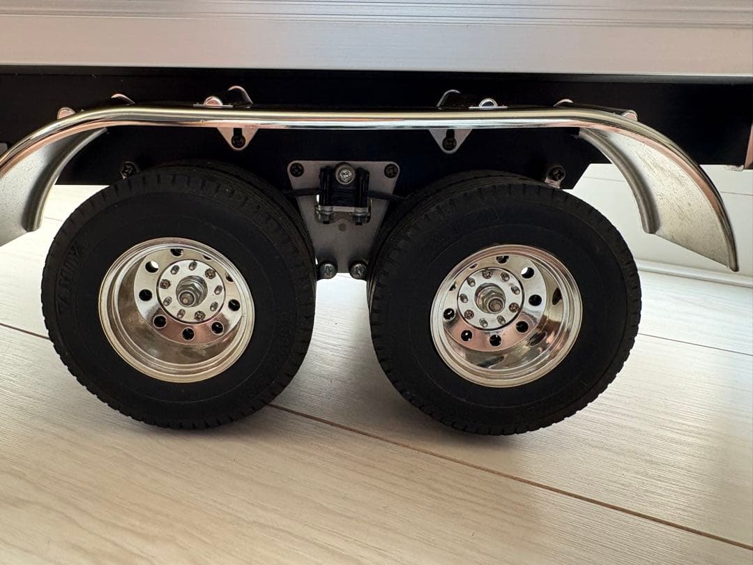 タミヤ 1/14RC パネルバン セミトレーラー現状渡し