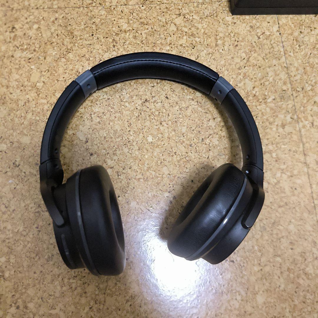 ワイヤレスヘッドホン 黒 オーバーイヤー - メルカリ