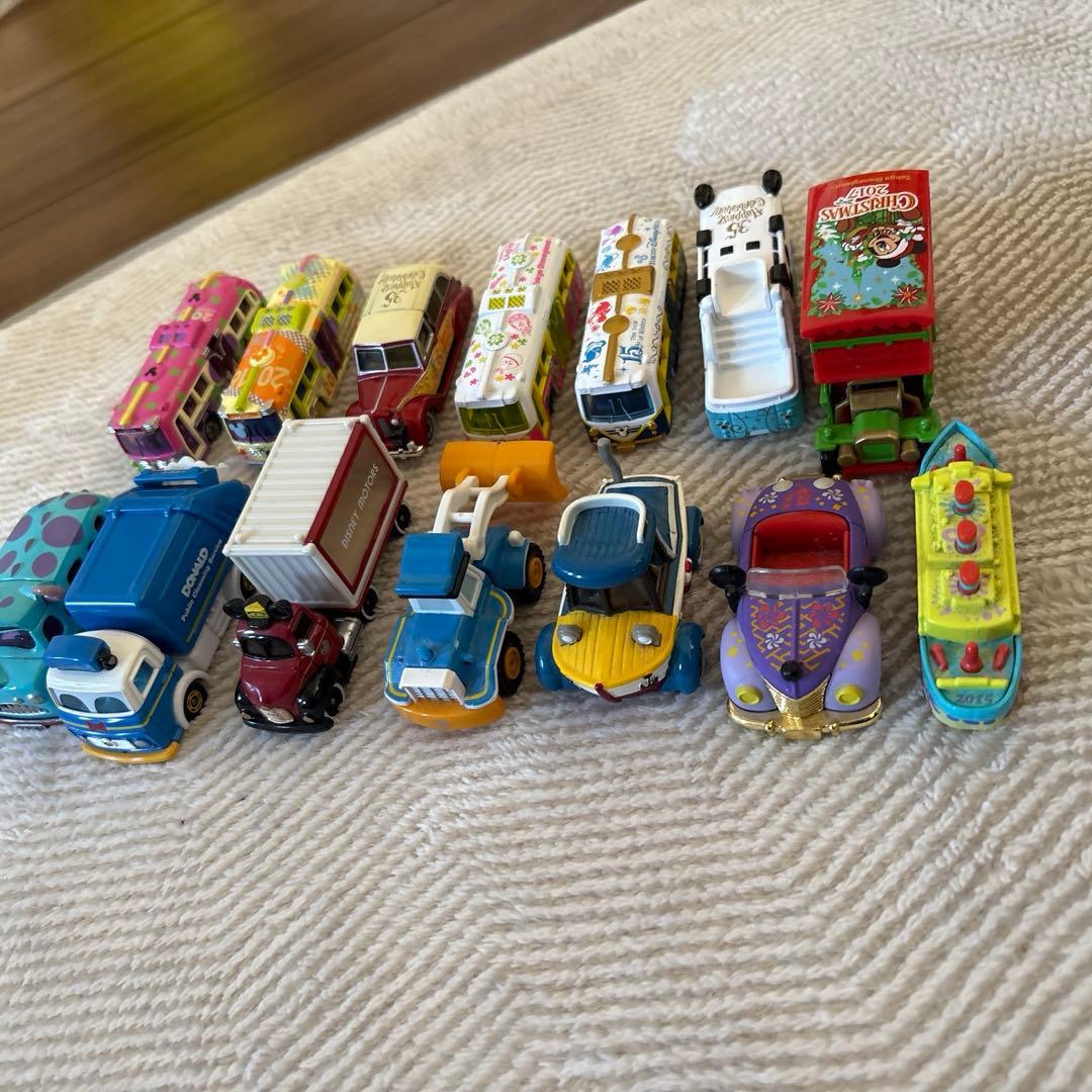 Disneyランド＆シー　トミカ　コラボ　ディズニーリゾート　ドナルド