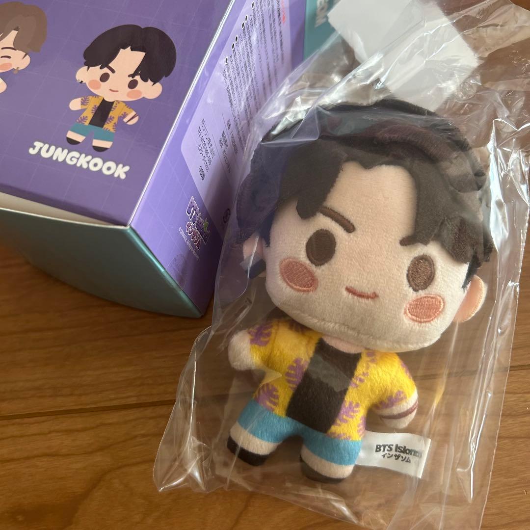 しまむら BTS インザソム マスコットチャーム ジョングク - メルカリ