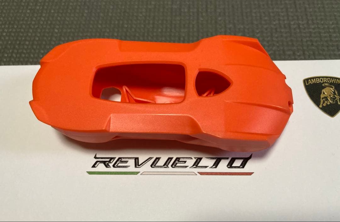 超希少 ランボルギーニ レヴエルト 新車購入特典 純正 キーケース ミニカー