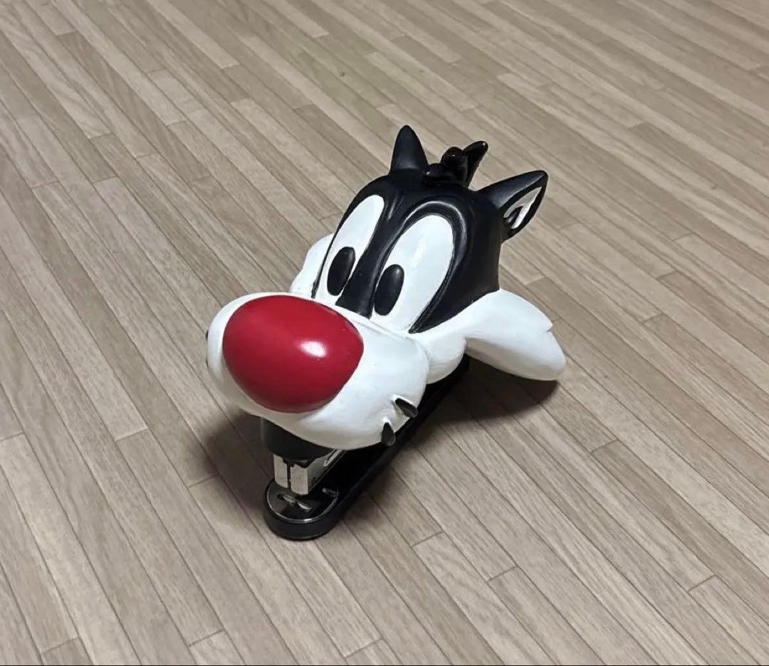 シルベスターのホチキス ステープラー 置物 ヴィンテージ シルベスター