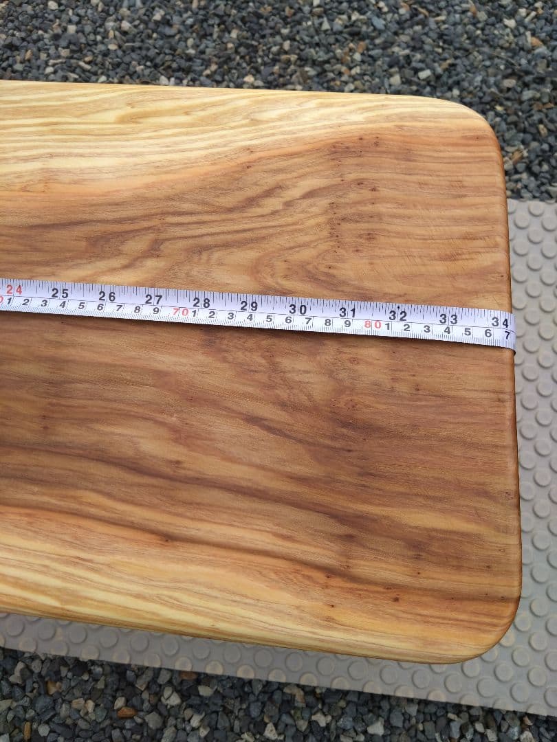 杉板と檜のベンチ84 天板は肌に優しい杉 節無し