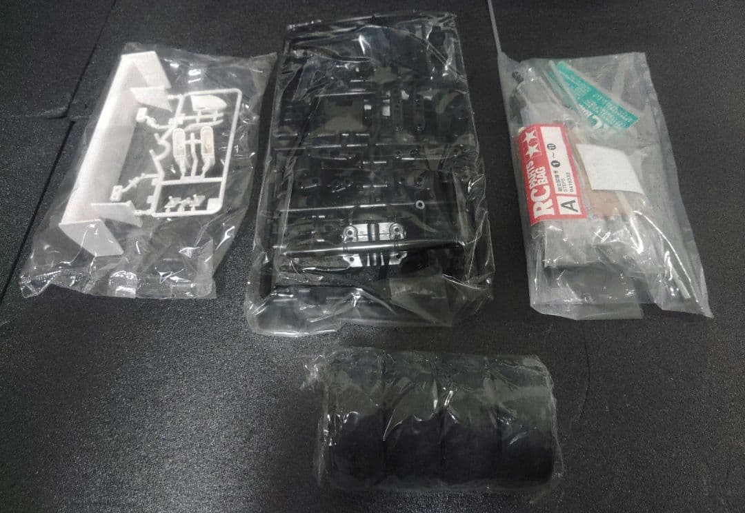 激レア　TAMIYA 　1/10カルソニック・スカイラインGT-R