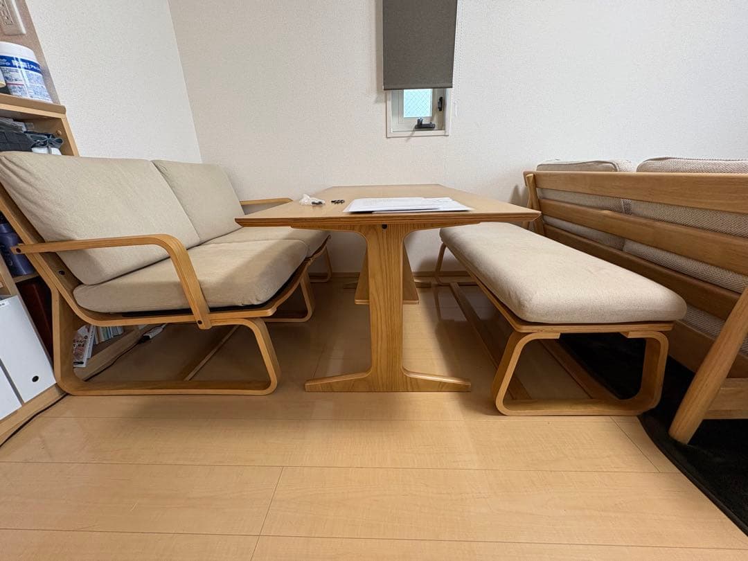 ダイニングテーブル KICK