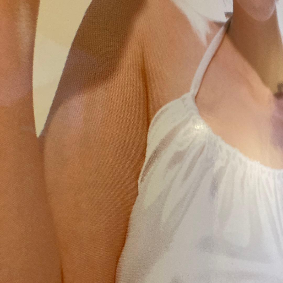 辺見えみり　SAPPORO 気分爽快生ビール 等身大パネル　パネル　ポスター