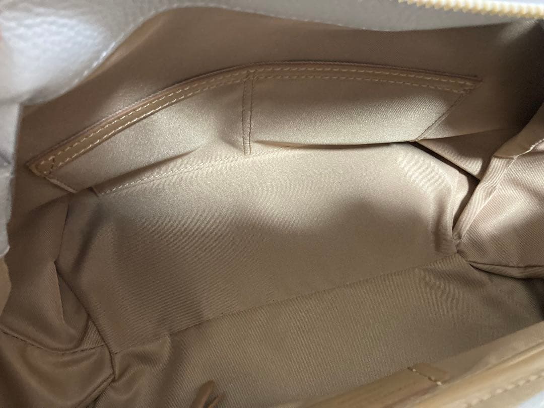 ジャンニキアリーニ オリガミM SILICE