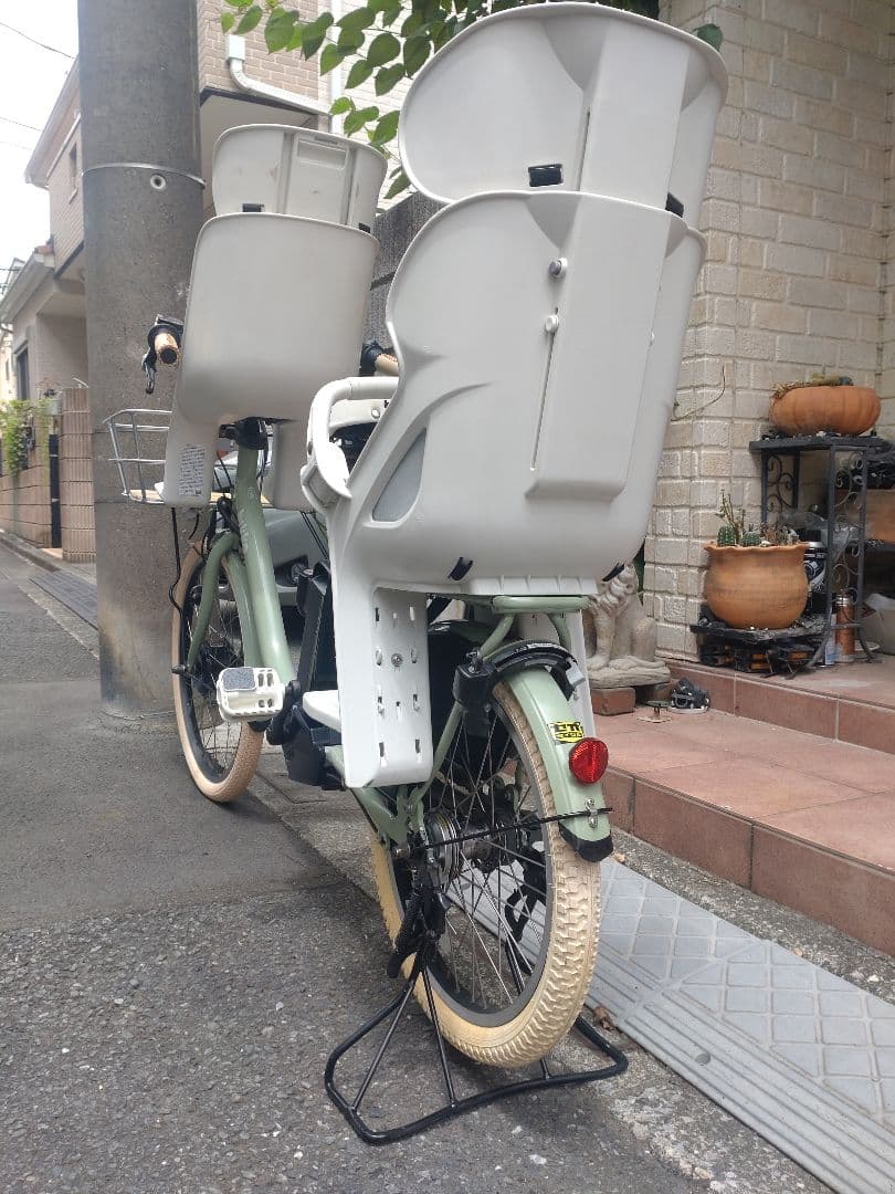 配送可★直接引渡可★カスタム【現行型ビッケモブ】電動アシスト自転車★３人乗子供乗