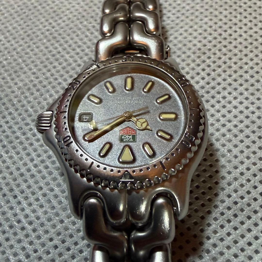 タグホイヤー プロフェッショナル ボーイズ セル グレー文字盤 クォーツ 中古品